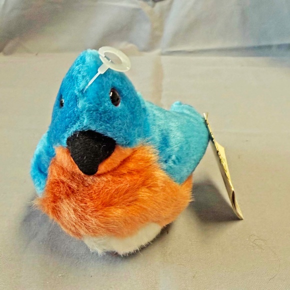 SINGING BIRD, PLAYS REAL BIRD CALLS, EASTERN BLUEBIRD, 6 L x 4 ½ W x 4 ¾ H INCH - Picture 2 of 16